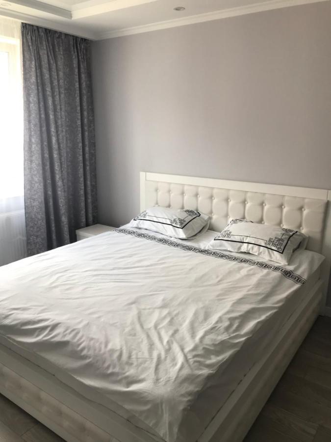 Затишна Квартира Leilighet Ternopil Eksteriør bilde
